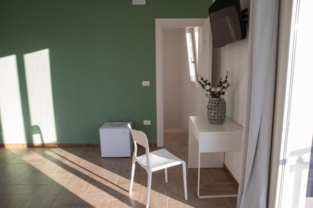 Largo Sicilia B&B Avola Buitenkant foto