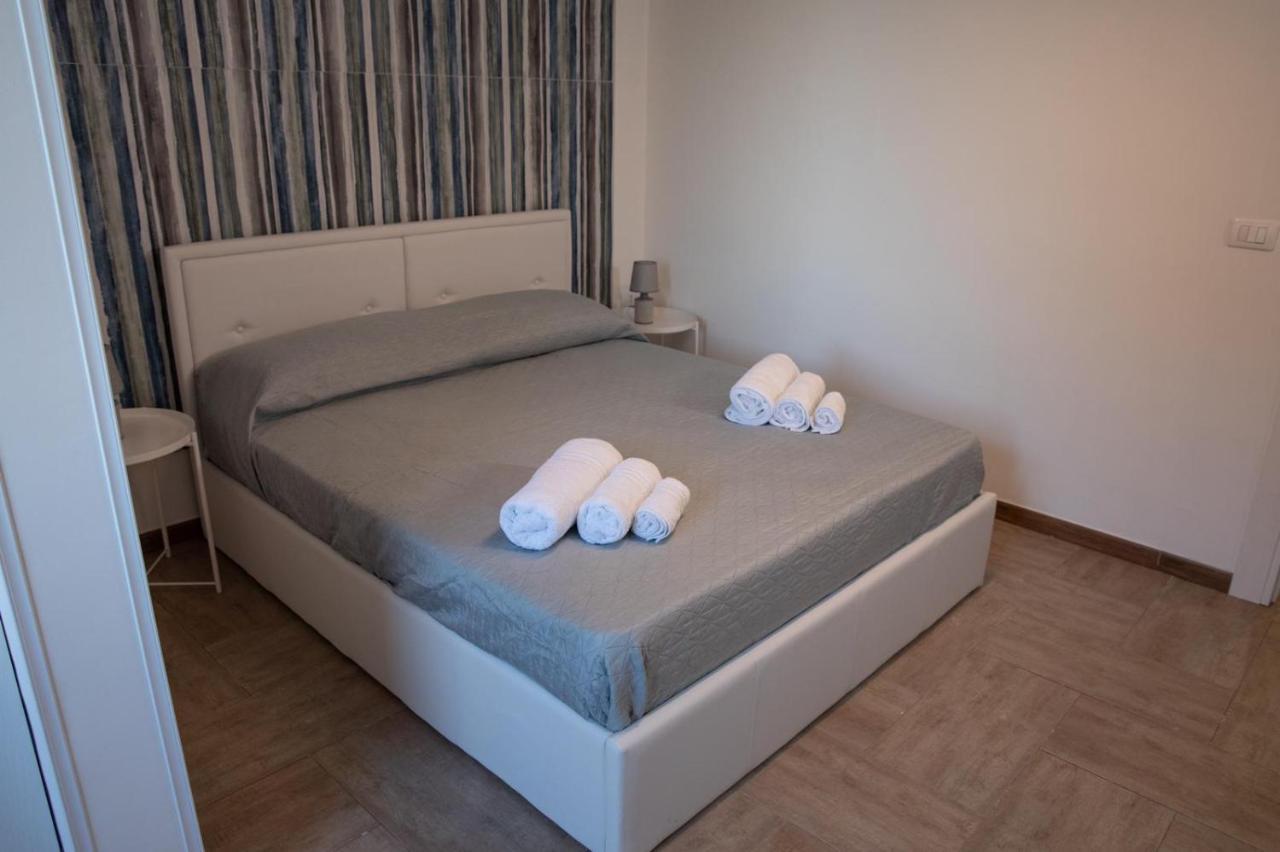 Largo Sicilia B&B Avola Buitenkant foto