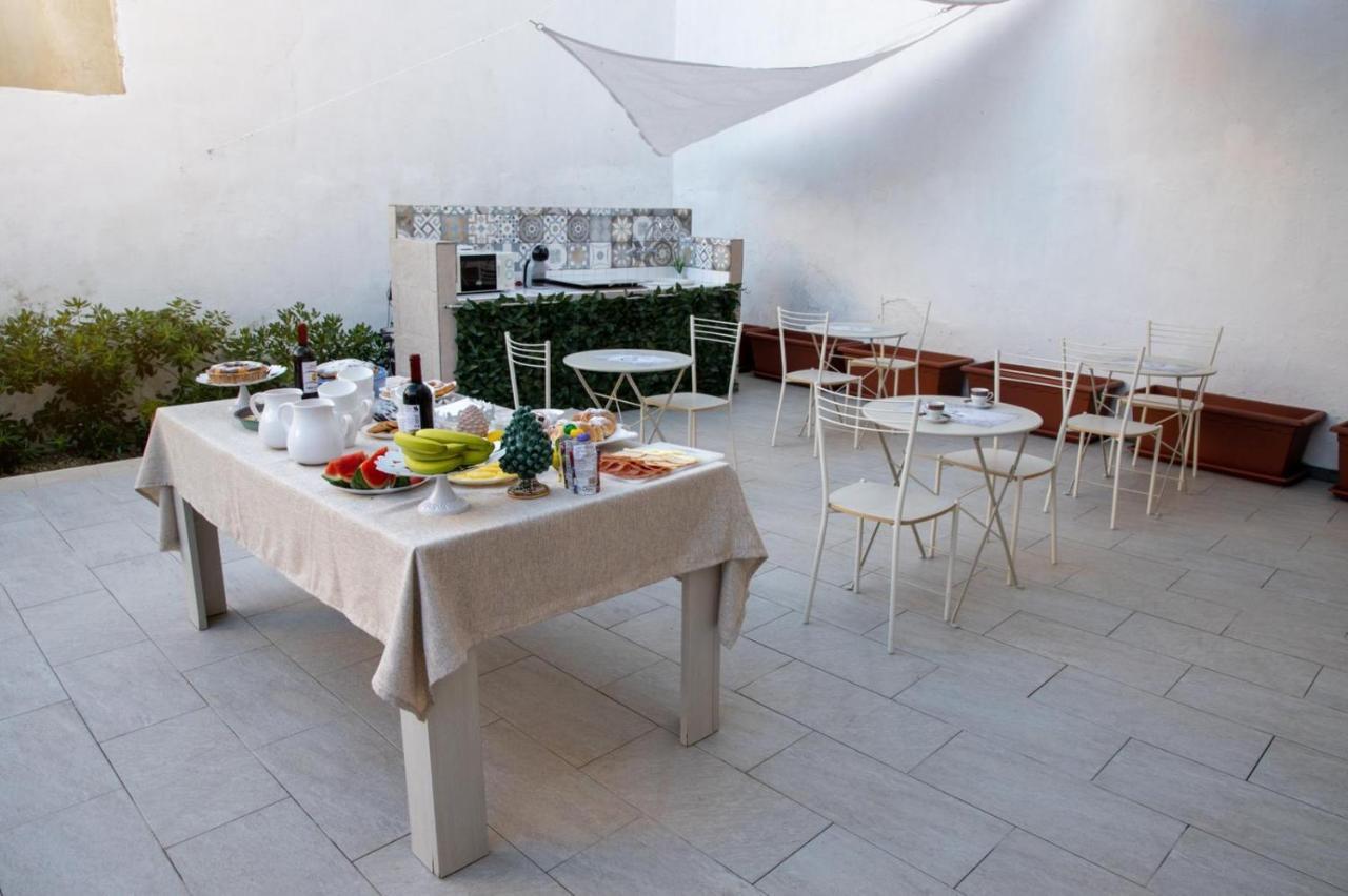 Largo Sicilia B&B Avola Buitenkant foto